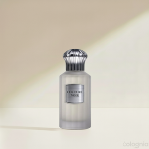 Geweldig Couture Noir parfum op met een mooie fles